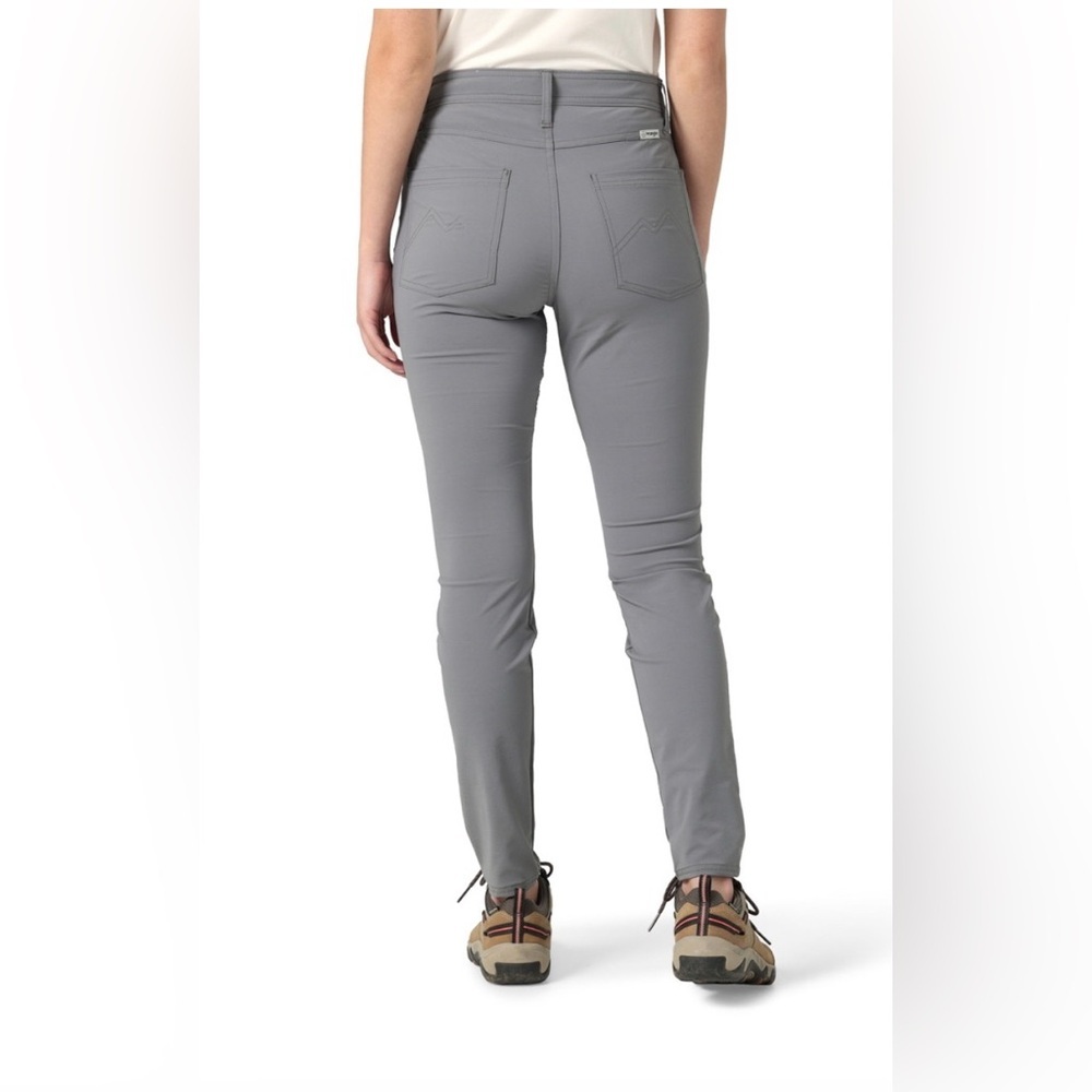 Women’s Wrangler All Terrain Gear Water resistant skinny mid rise pants 10 Tall - Picture 3 of 12